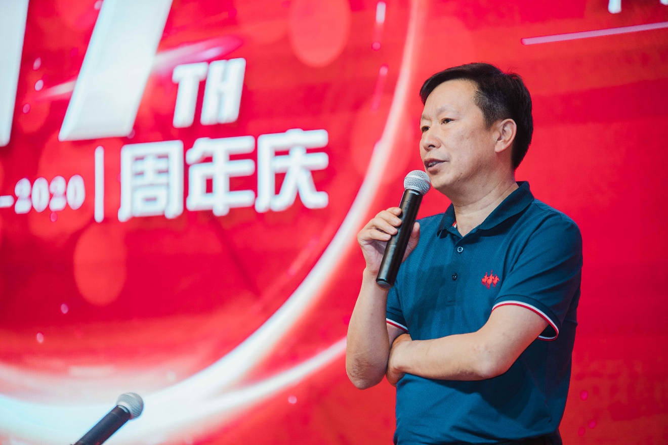 恒峰g22十七载 因你更杰出